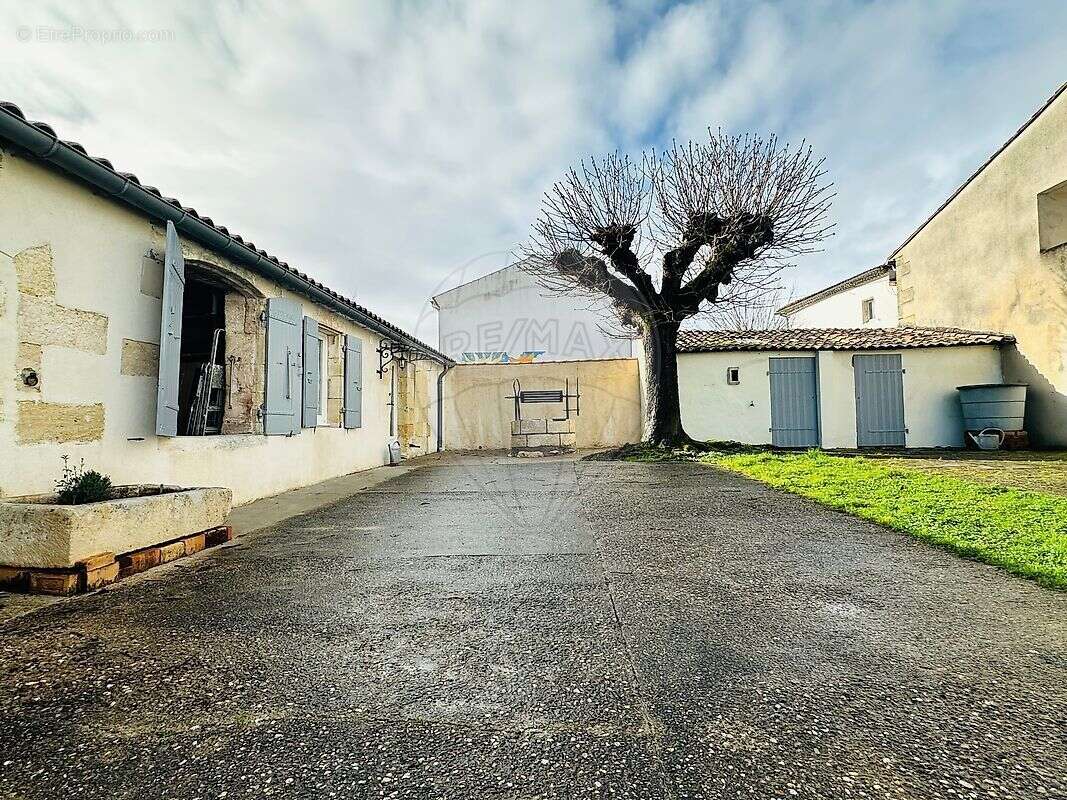 Maison à MEDIS