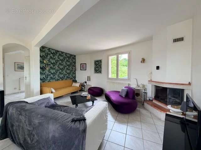 Maison à ALLONZIER-LA-CAILLE