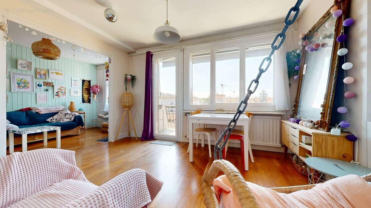 Appartement à VILLEURBANNE