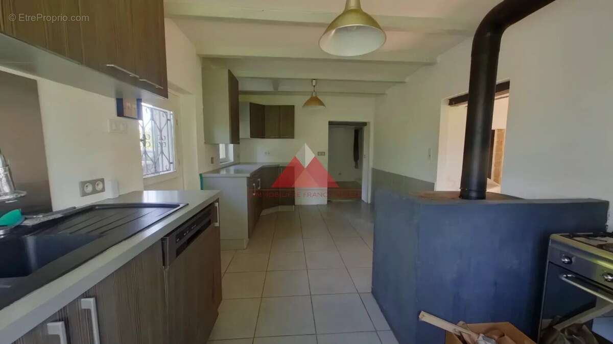 Maison à PIERRE-DE-BRESSE