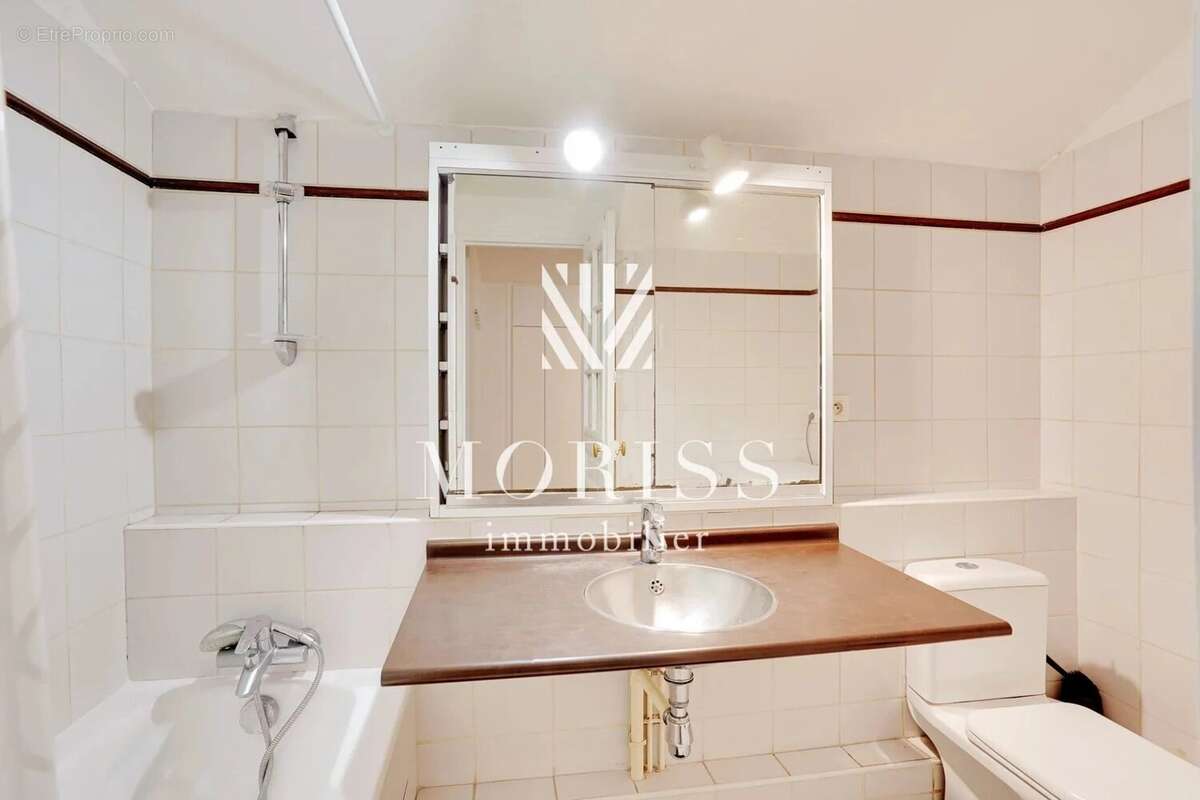 Appartement à PARIS-4E