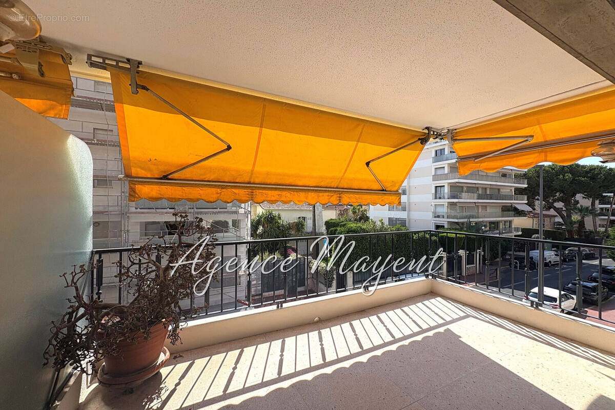 Appartement à CANNES