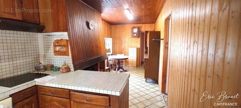 LANTON - maison 3 chambres avec garage et annexes - photo 5