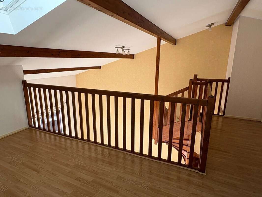 Appartement à BOURG-DE-PEAGE