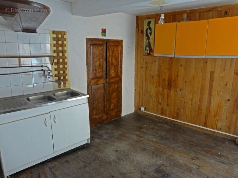 Dpt Pyrénées Orientales (66), à vendre ILLE SUR TET maison P3 de 43 m² à rénover - photo 2