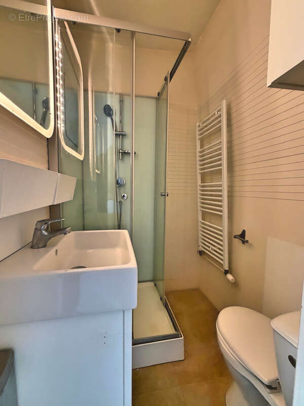 Appartement à PARIS-3E