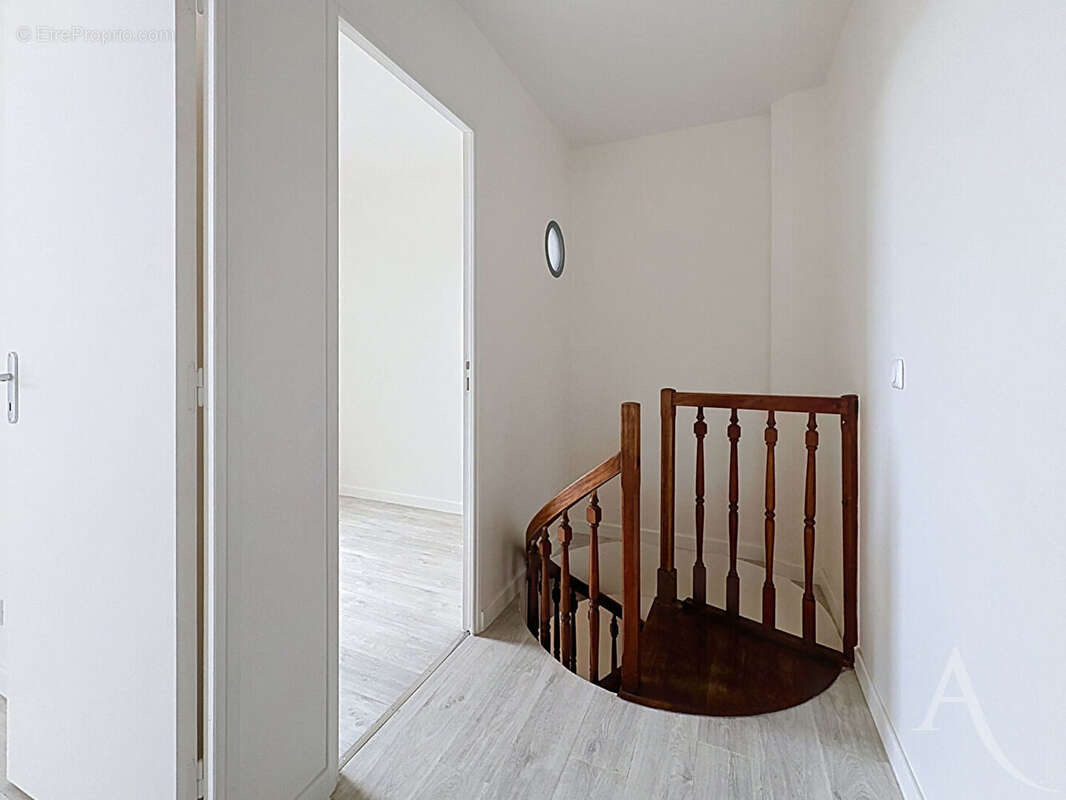 Appartement à MANTES-LA-JOLIE