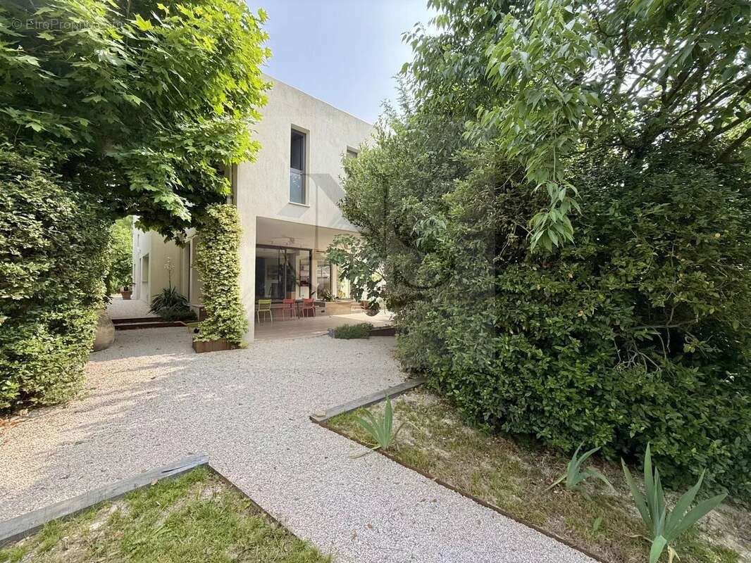 Maison à AIX-EN-PROVENCE