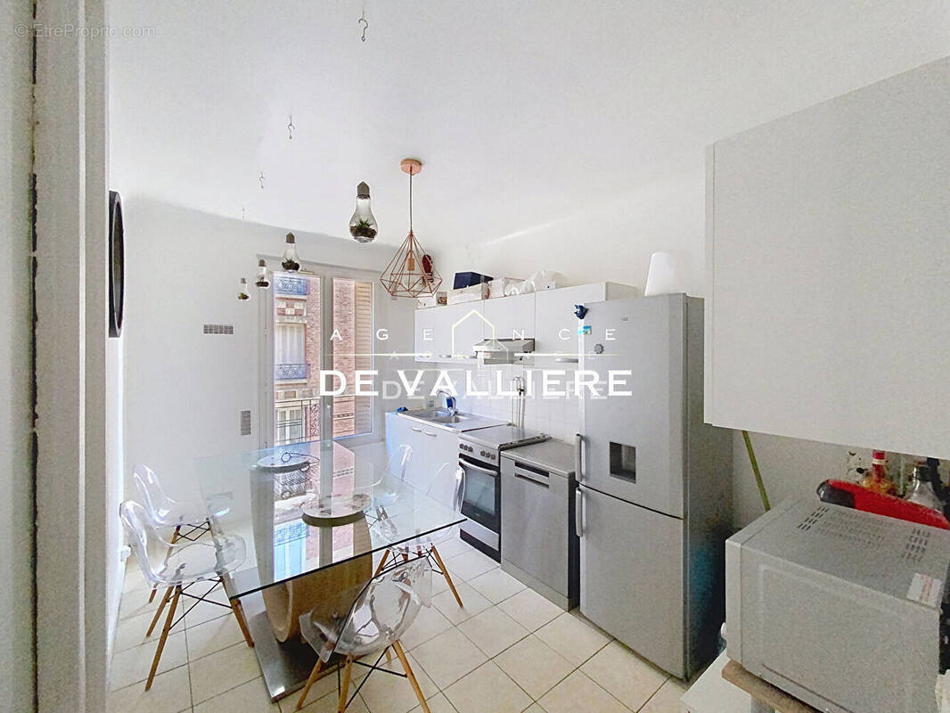 Appartement à SURESNES