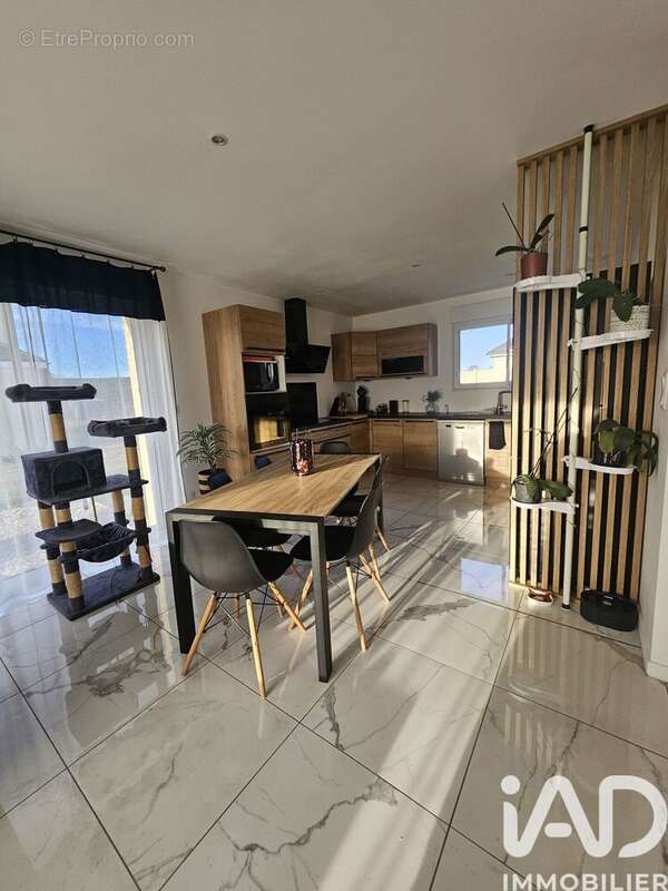 Photo 9 - Maison à LA HOUSSAYE-BERANGER