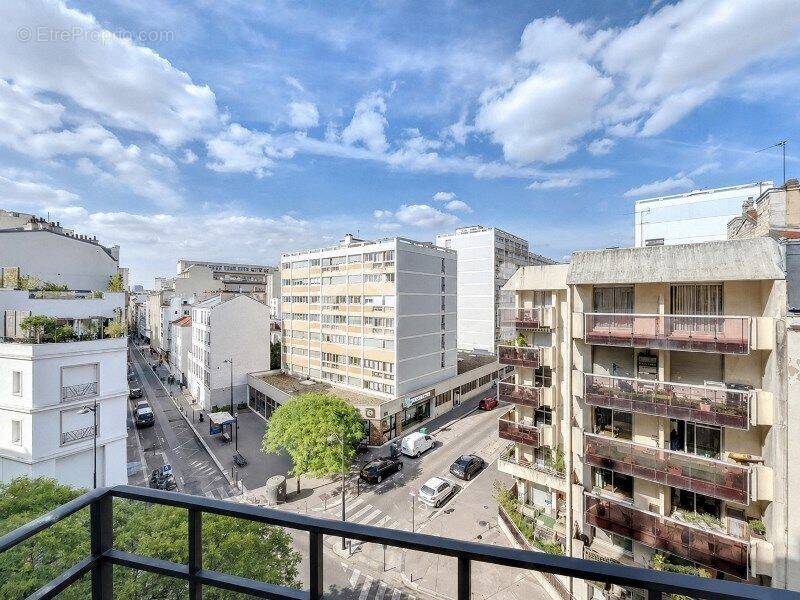Appartement à PARIS-15E