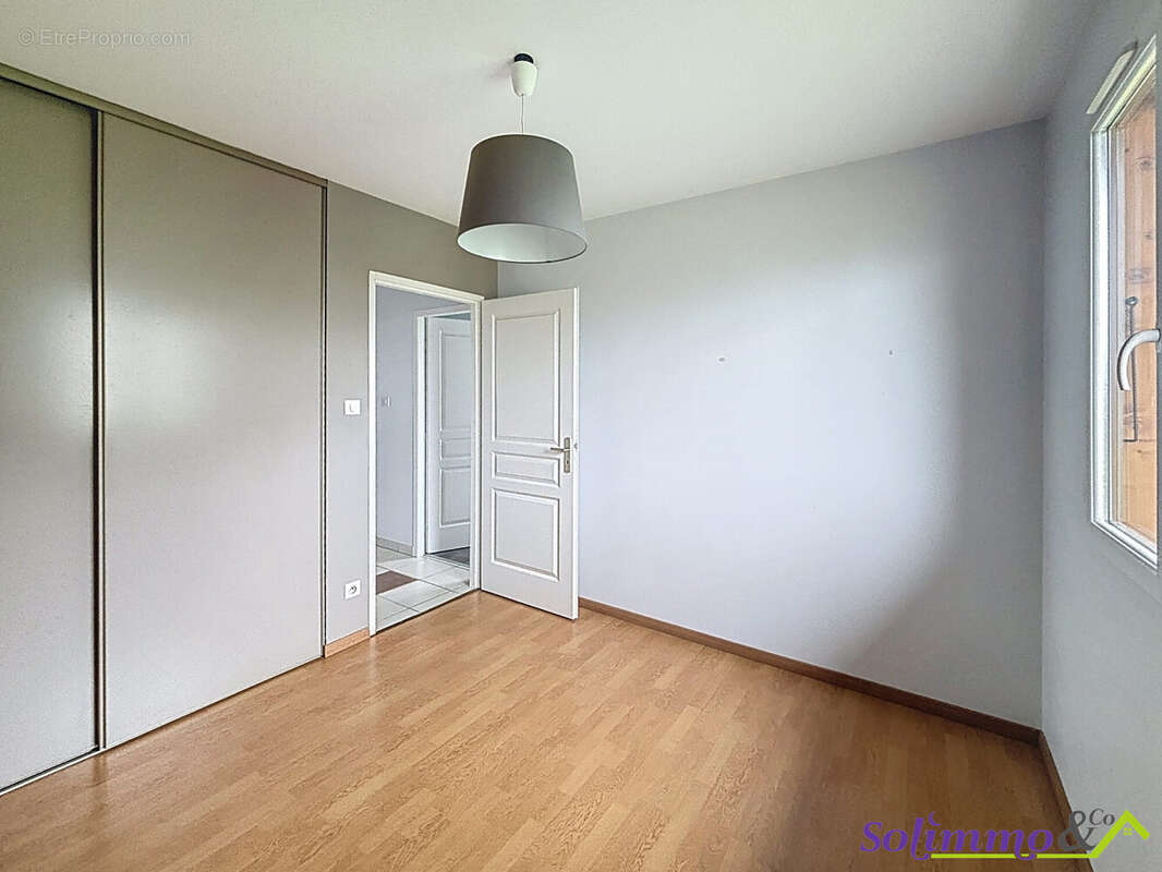 Maison à VEYRINS-THUELLIN