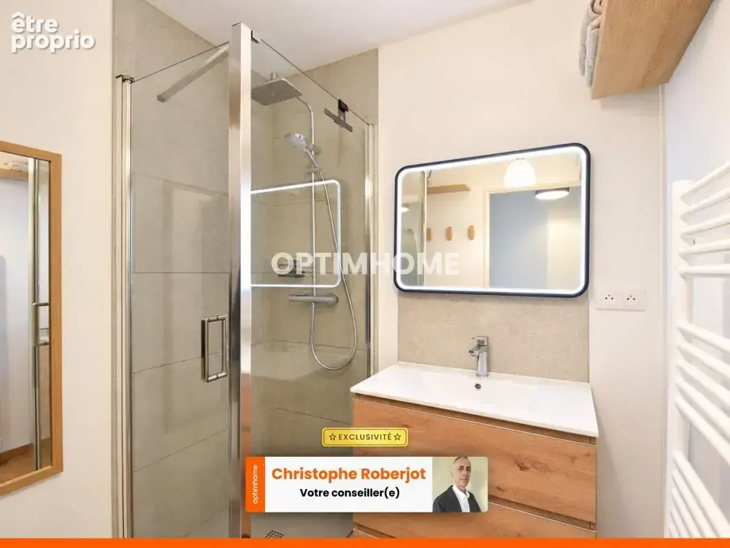 Joli appartement avec balcon et parking dans petite copropriété au pied de tous les commerces et transports de Châtenoy le royal - photo 10