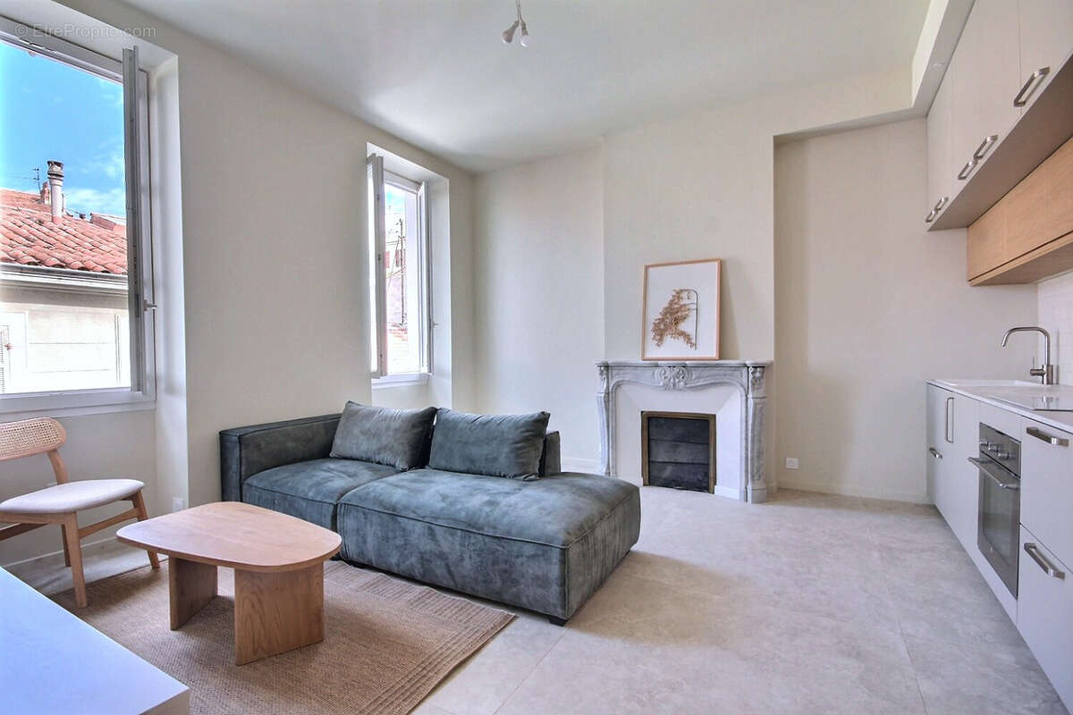 Appartement à MARSEILLE-7E