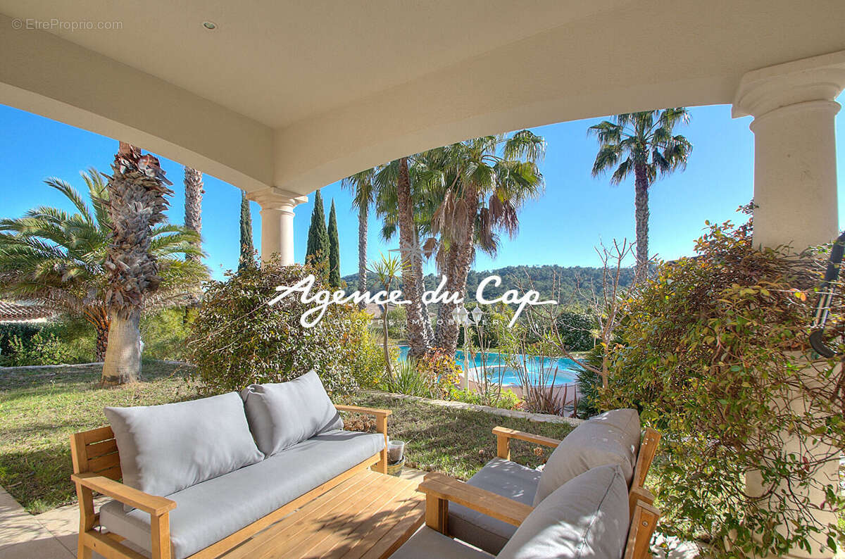 Maison à SAINT-RAPHAEL