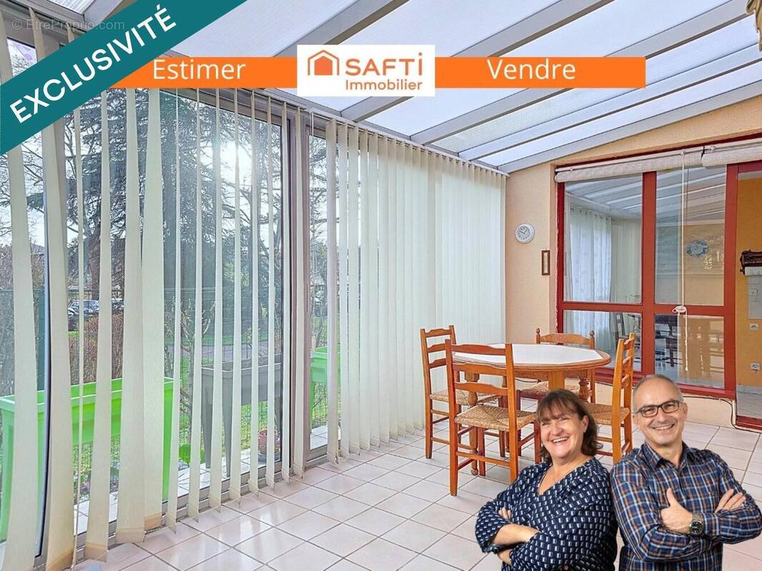 Photo 1 - Appartement à DECINES-CHARPIEU