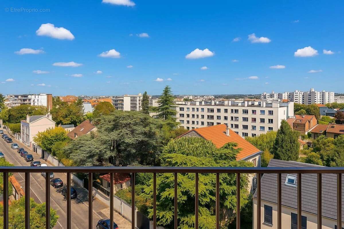 Appartement à SAINT-MAUR-DES-FOSSES