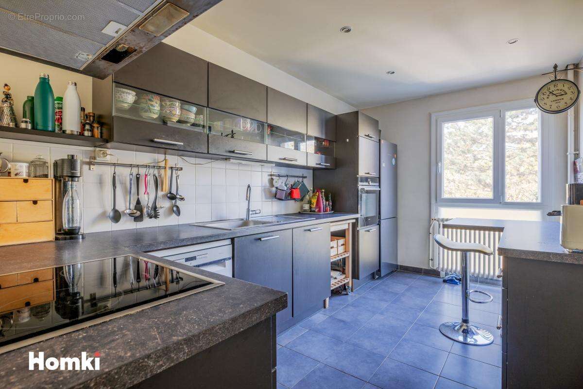 Appartement à LYON-5E