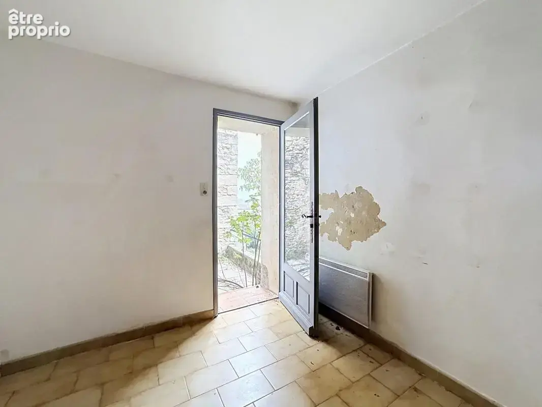 Villeneuve les Avignon Maison de ville 42m² 2 pièces - photo 10