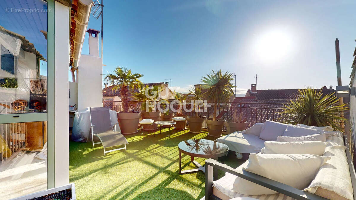 Maison à L'ISLE-SUR-LA-SORGUE