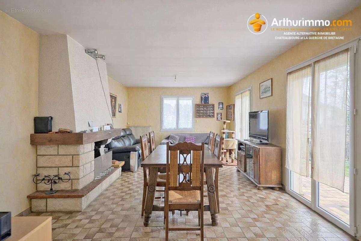 Maison à LA GUERCHE-DE-BRETAGNE