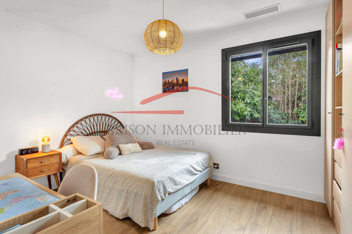 Maison à LA COLLE-SUR-LOUP