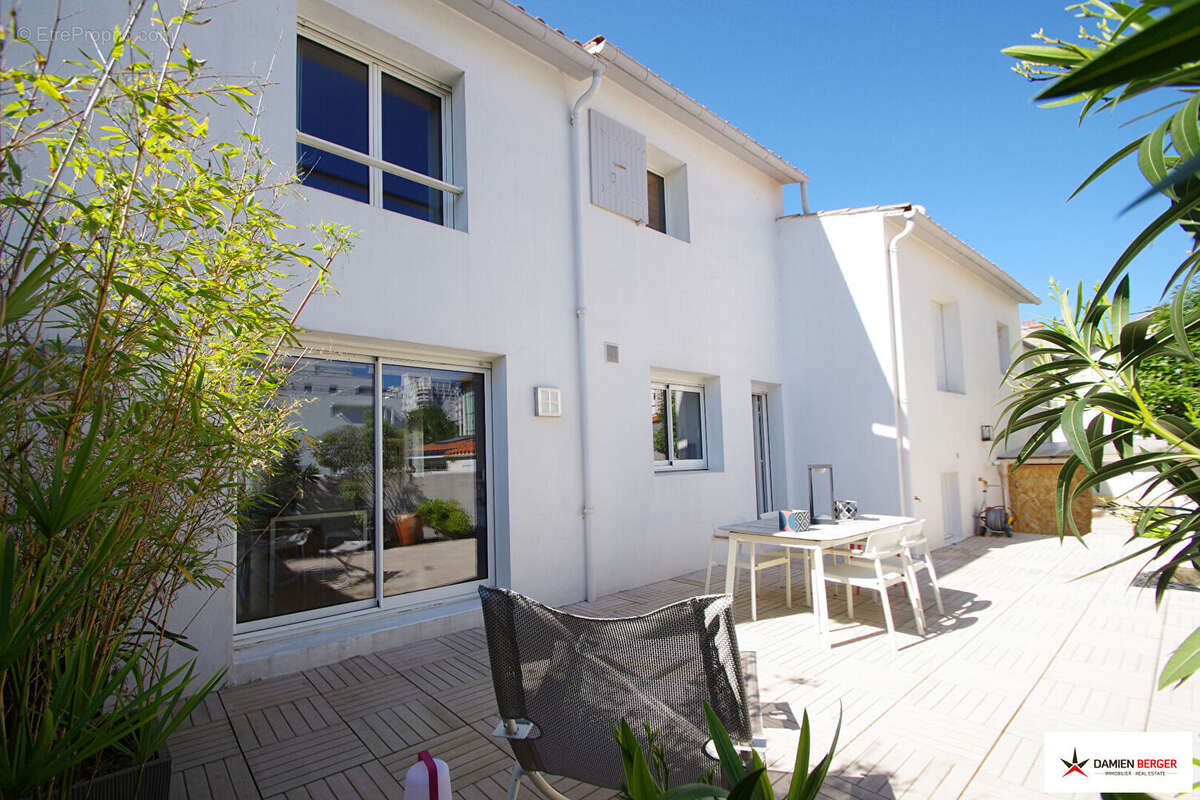 Maison à LA ROCHELLE