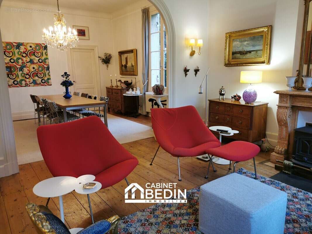 Maison à SAINT-SEURIN-SUR-L'ISLE