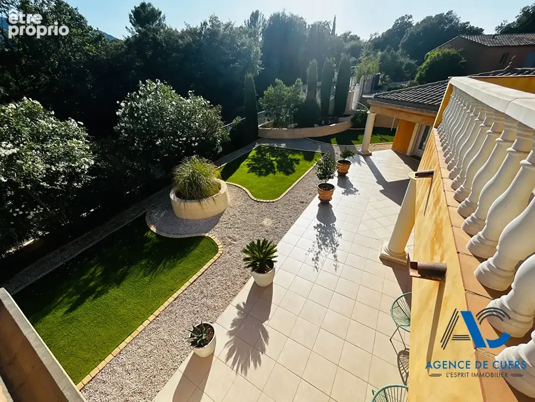 Villa Meounes Les Montrieux 6 pièce(s) 282 m2 - photo 3