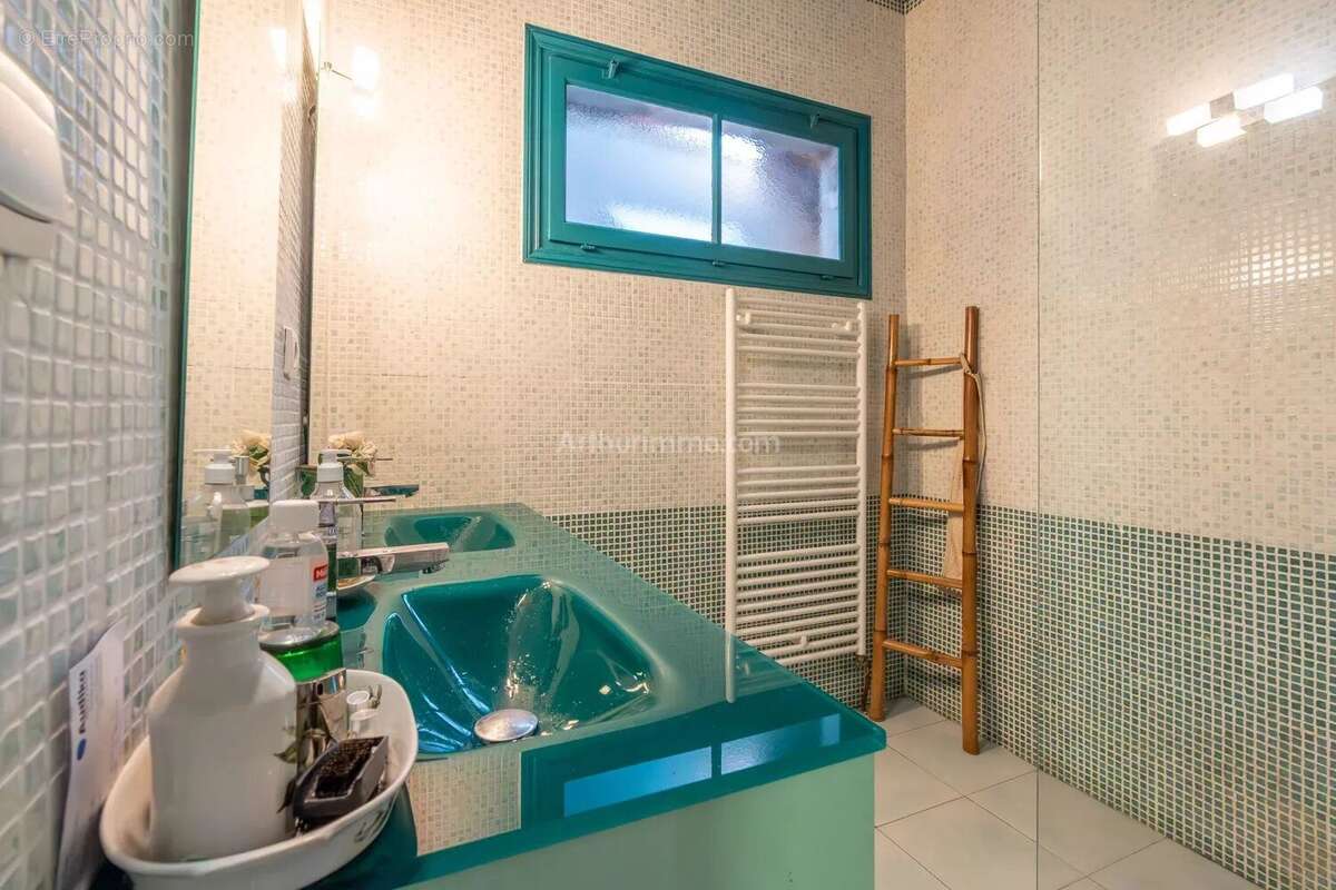 Maison à THORIGNY-SUR-MARNE