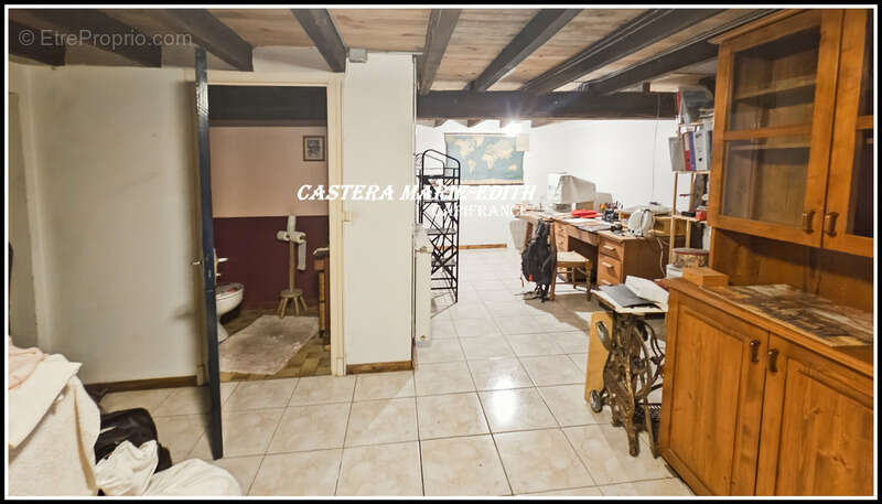 Maison à VIC-FEZENSAC