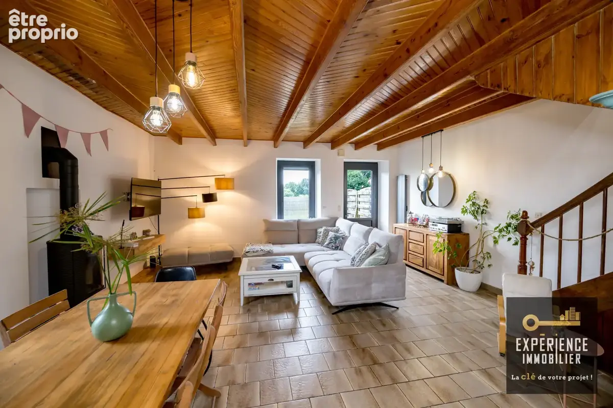 Maison en pierre avec ses dependances - photo 5