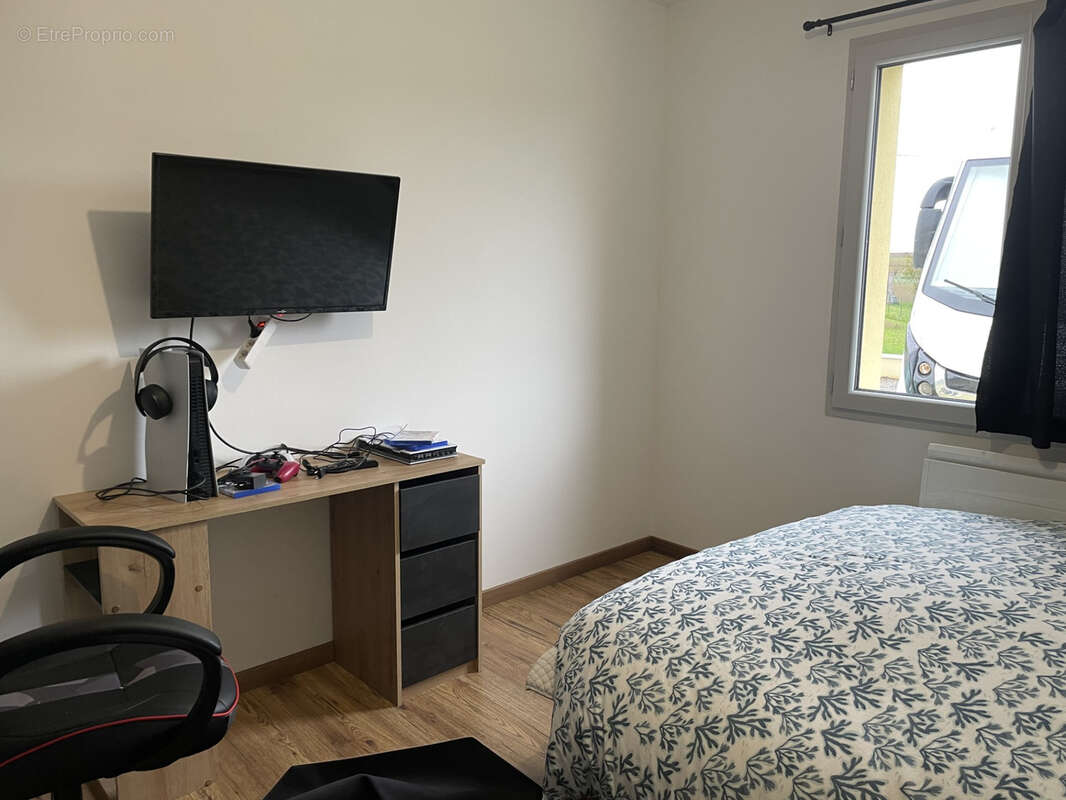 Maison à SALLES-D'ANGLES