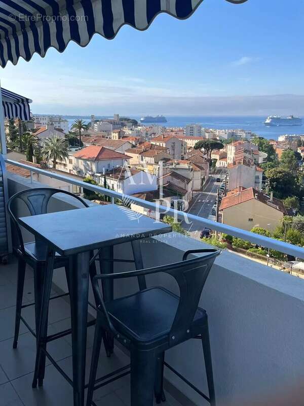 Appartement à CANNES