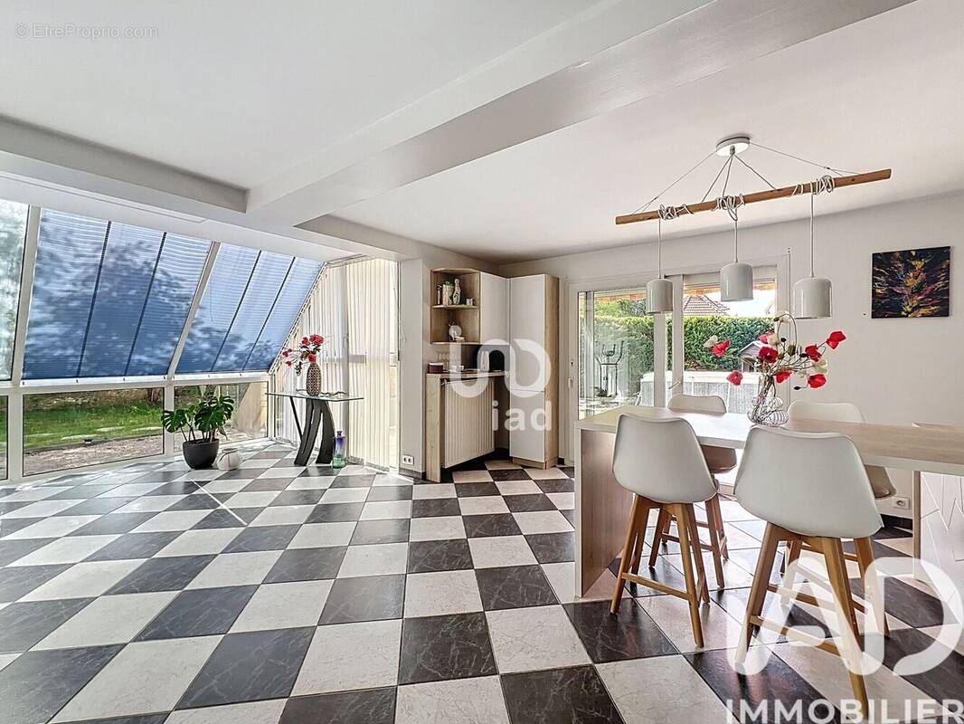 Photo 1 - Maison à BOISSISE-LE-ROI