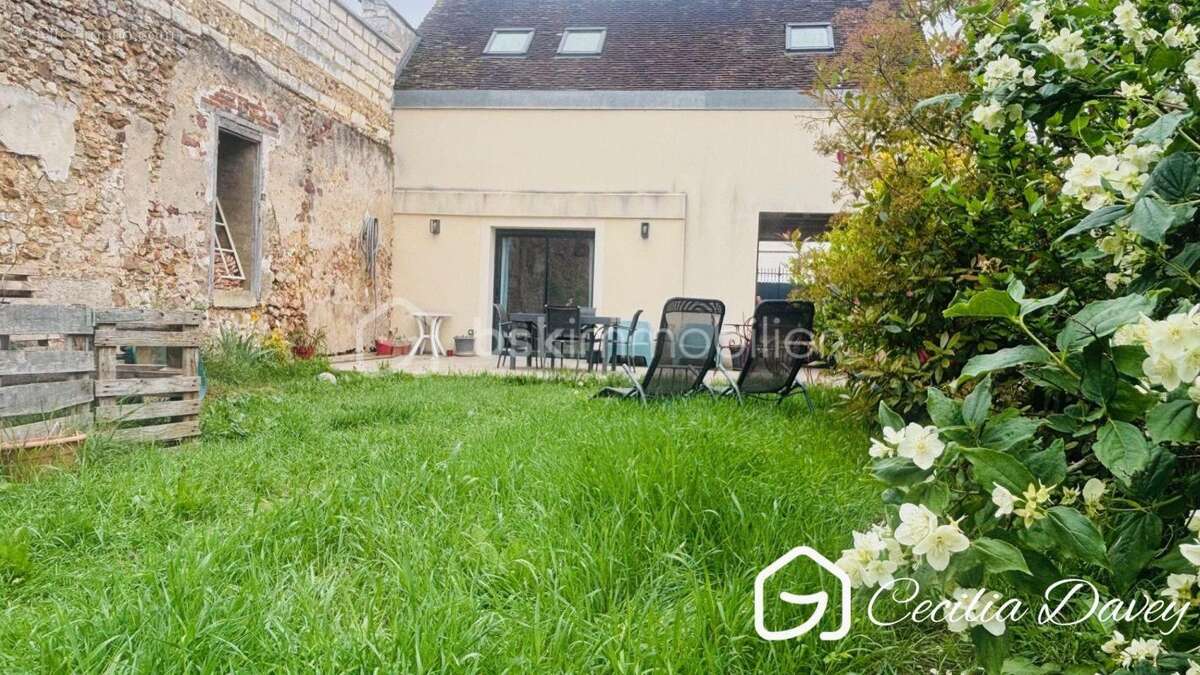 Maison à SENS