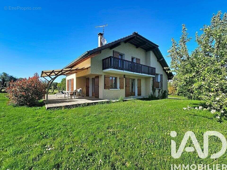 Photo 3 - Maison à PERS-JUSSY
