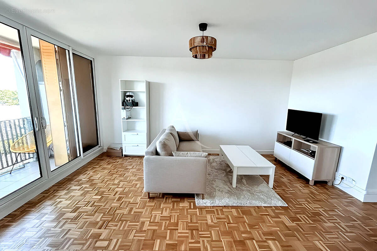Appartement à VITRY-SUR-SEINE