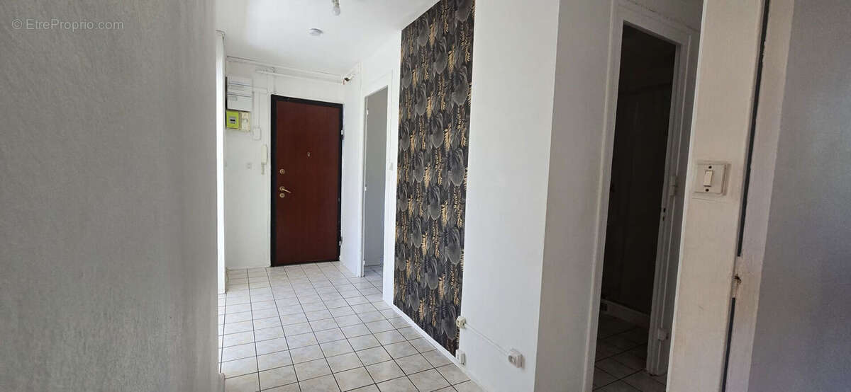 Appartement t3 traversant de 65.86m²  à la mulatiere - photo 15