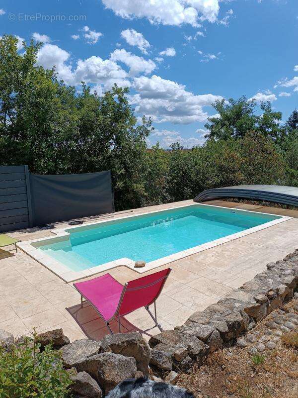 Maison avec jardin et piscine - photo 8
