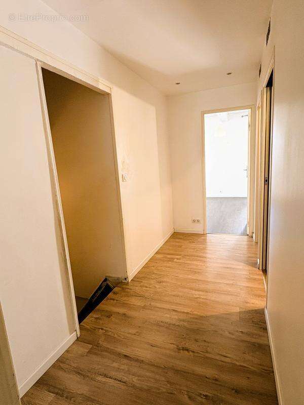 Maison 117 m² à Argenteuil  - photo 8