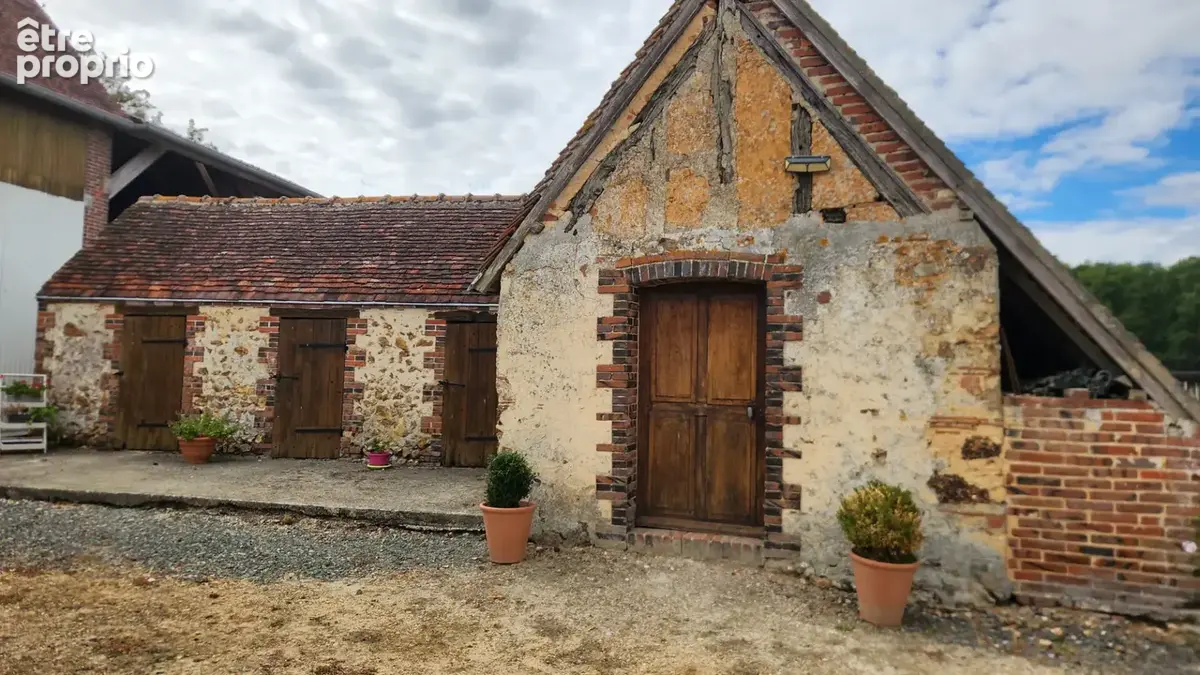 Authentique corps de ferme, Charme, volumes et dépendances - photo 9
