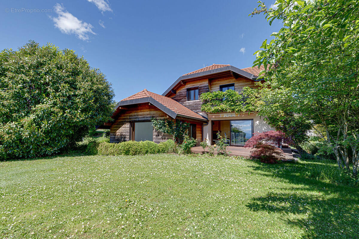 Maison à BALLAISON