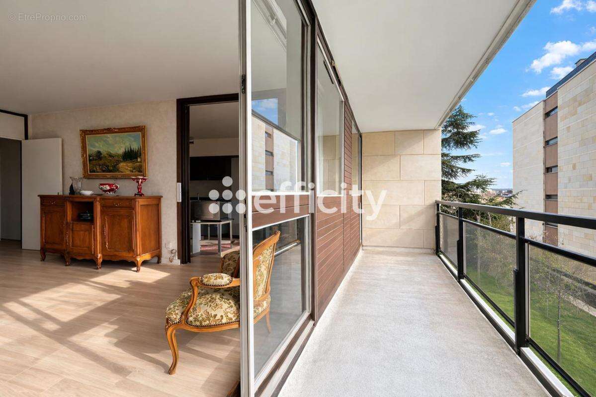 Appartement à VERSAILLES