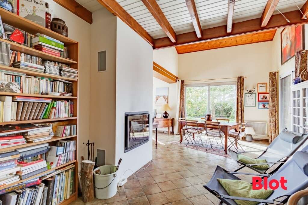 Maison à SAINT-MICHEL-CHEF-CHEF