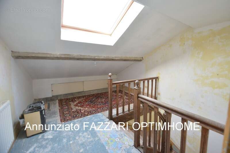 Maison à MONT-DEVANT-SASSEY