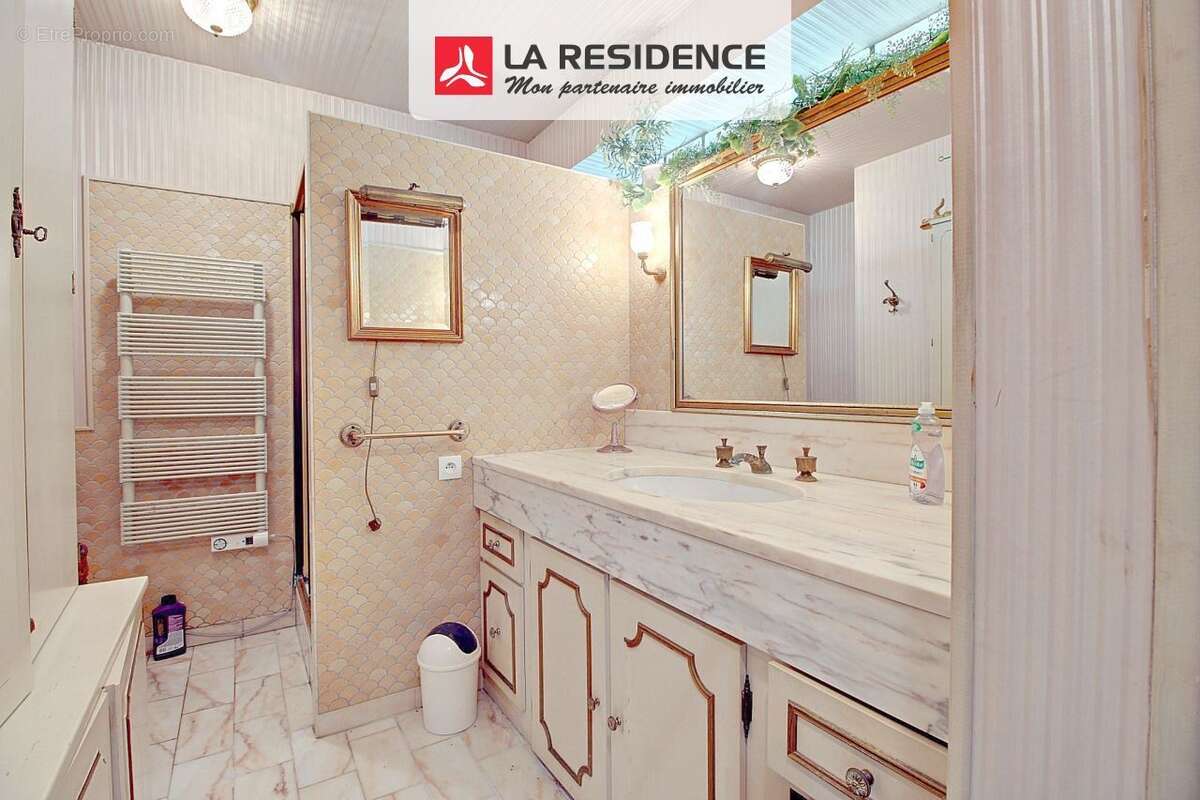 Maison à BONNIERES-SUR-SEINE