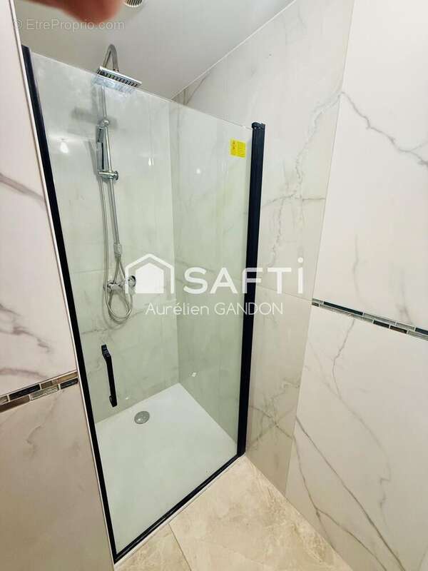 Photo 7 - Maison à JOIGNY