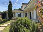Maison à AURIAC-SUR-VENDINELLE