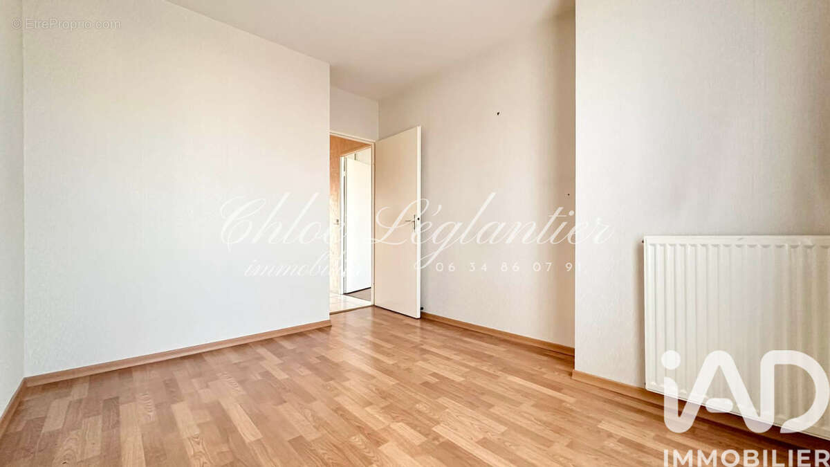 Photo 9 - Appartement à LE PLESSIS-TREVISE